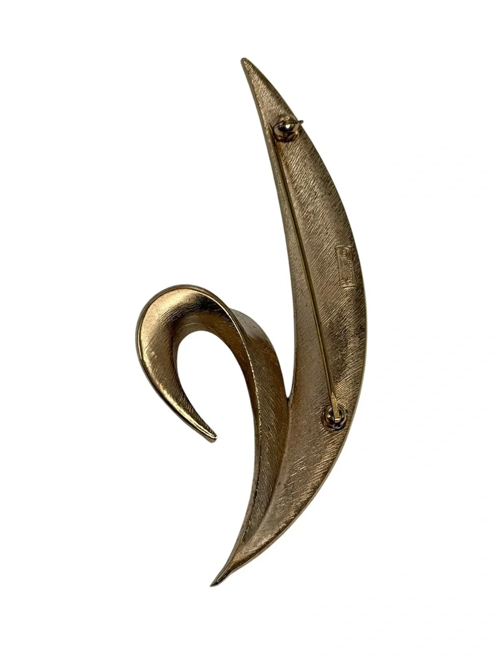 vintage Crown Trifari gold tone split leaf brooch from the 1960s.